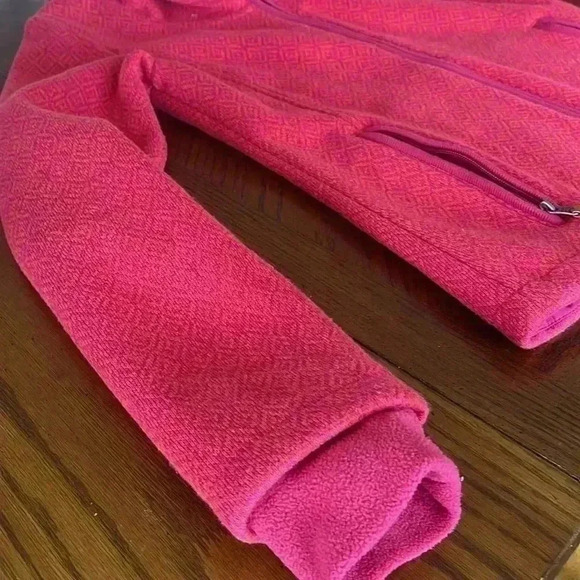 Bench women’s fleece jacket. Size small. - Picture 10 of 10